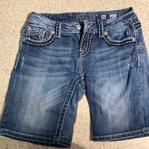 Miss Me Shorts Size 26